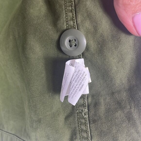 Madewell Crop Anorak Jacket In Desert Olive, 2 Patch and 2 Side Seam Pockets, XS - Picture 12 of 16